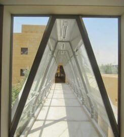 مصنع مشاريع العزيزية للألمنيوم